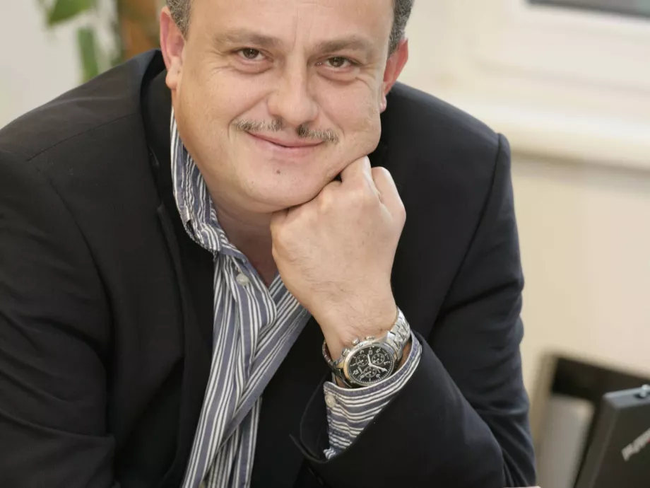 Nyomárkay Kázmér távozik a Sanomától