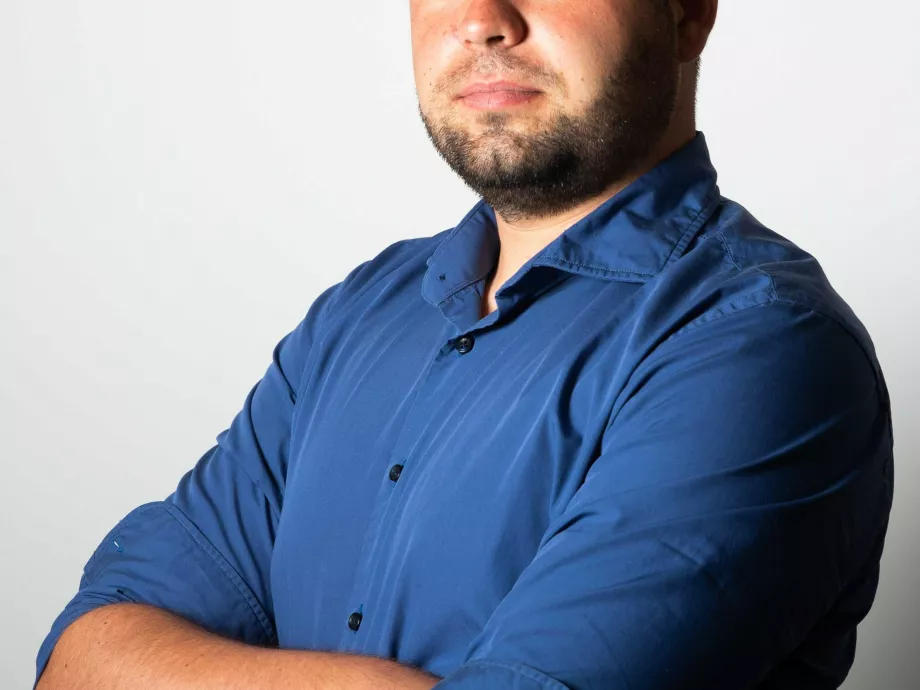 Lemondott a Vasárnap.hu főszerkesztője, aki szélsőjobboldali tüntéseken tűnt fel