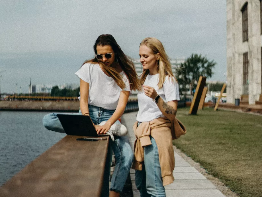 Az Ogilvy nem dolgozik többé a testüket retusáló influenszerekkel