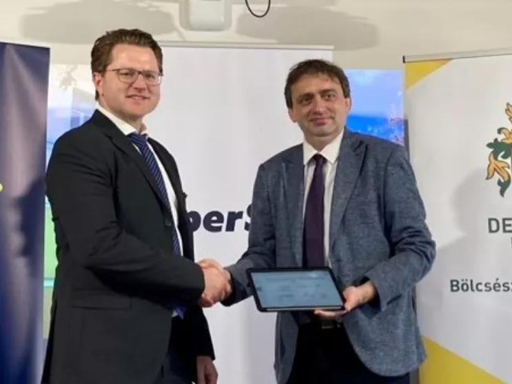 A Yettel együttműködik a Debreceni Egyetemmel