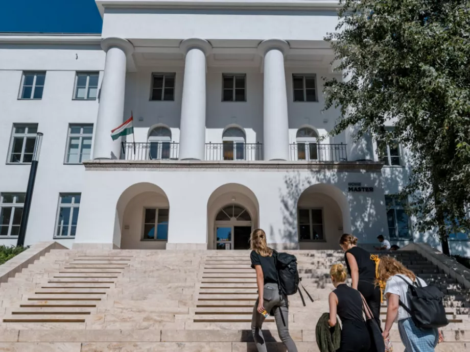 Nemzetközi pályázaton keresi a MOME a következő rektorát