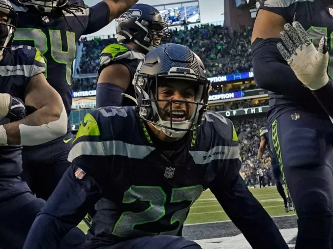 A Network4 csatornái közvetítik az NFL rájátszást és a Super Bowlt