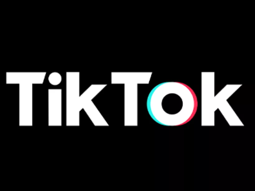 Már a Tiktokon se lesz minden videó ingyenes