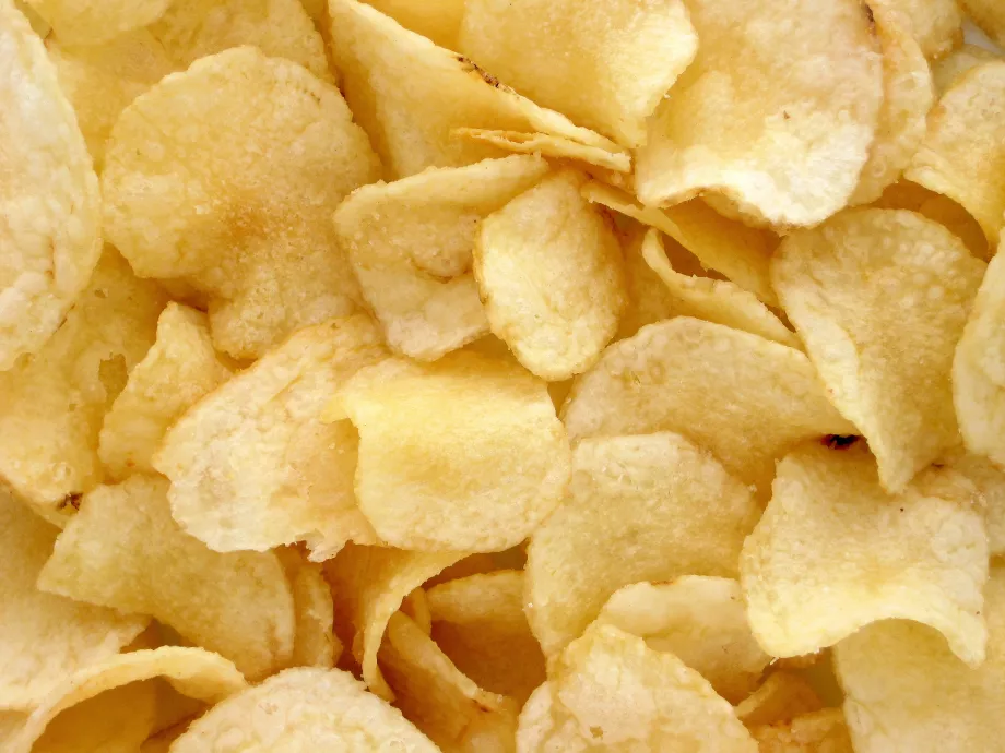 Kitiltja a chipset az iskolai büfékből az Emmi
