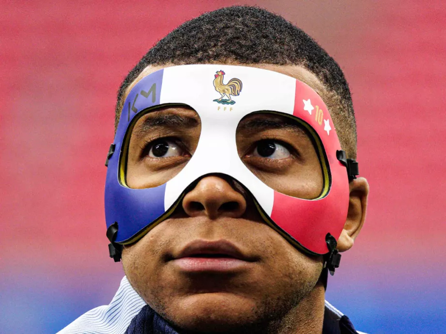 Van egy kis probléma Mbappé maszkjával