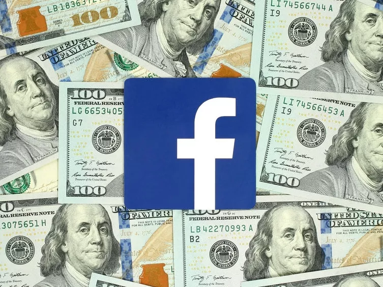 Hamarosan 4 milliárddal fog tartozni a NAV-nak a Google és a Facebook