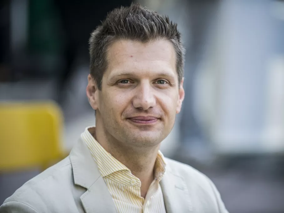 Nemzetközi program oktatási vezetője lesz az HBO kreatív producere