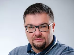 A Médiapiac főszerkesztője a Magyar Narancsnál folytatja