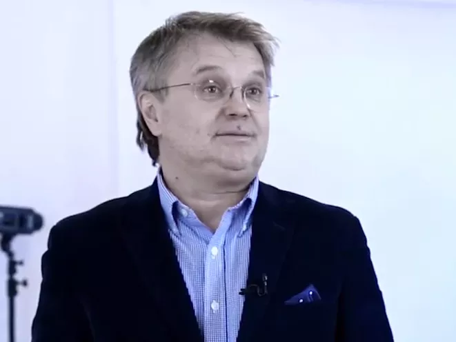 Ómolnár Miklós vezényli a Bors, a Lokál és a Ripost összehangolását