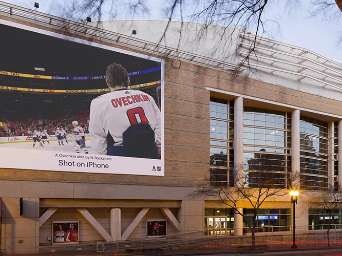 NHL-játékosok telefonos fotóival plakátolta körbe Amerikát az Apple