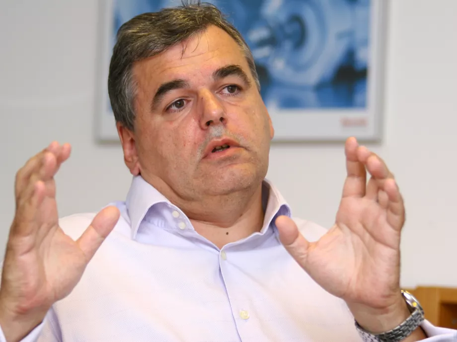A megbízhatóság két évtizede