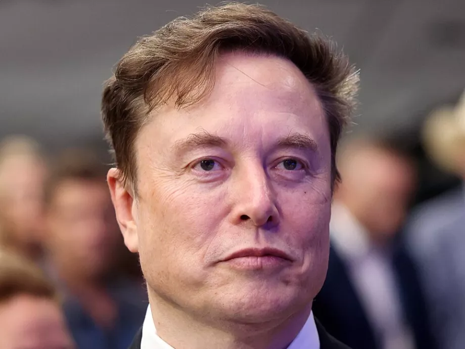 Mit tud az Elon Musk párhuzamos valóságát leíró enciklopédia, a Grokipédia?