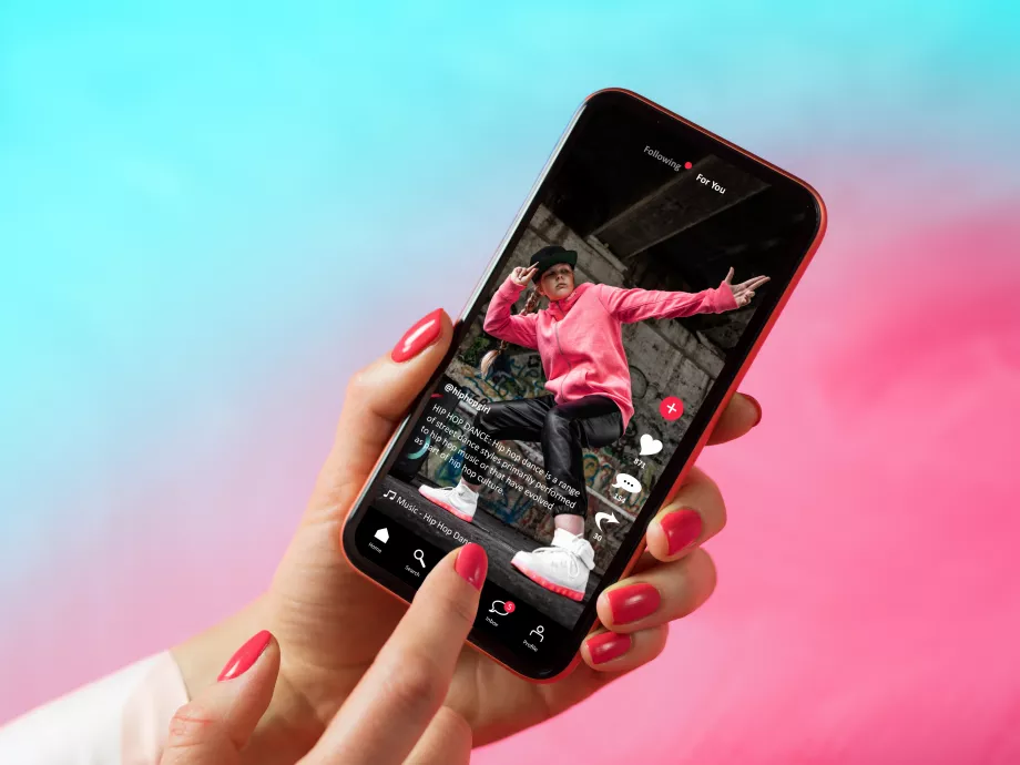Mitől lehet jobb egy TikTok-hirdetés a hagyományos reklámoknál?