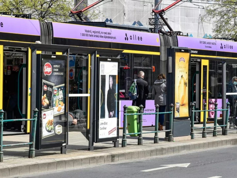 Az egész piac javára szolgálhat, hogy a Kantar becsült reklámköltéseket is közöl