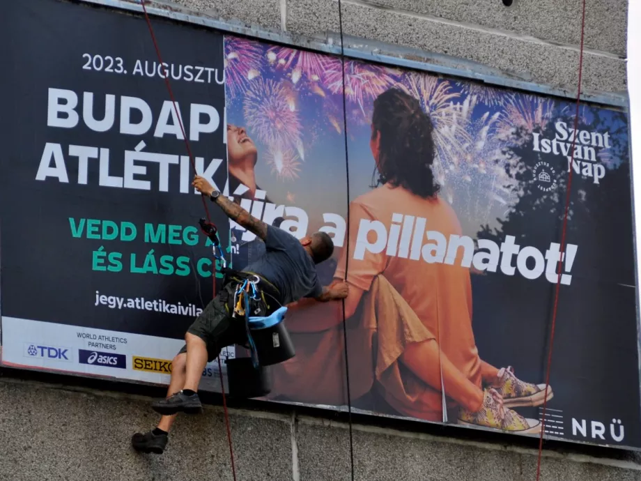 Visszatérhet a reklámadó 2024-ben