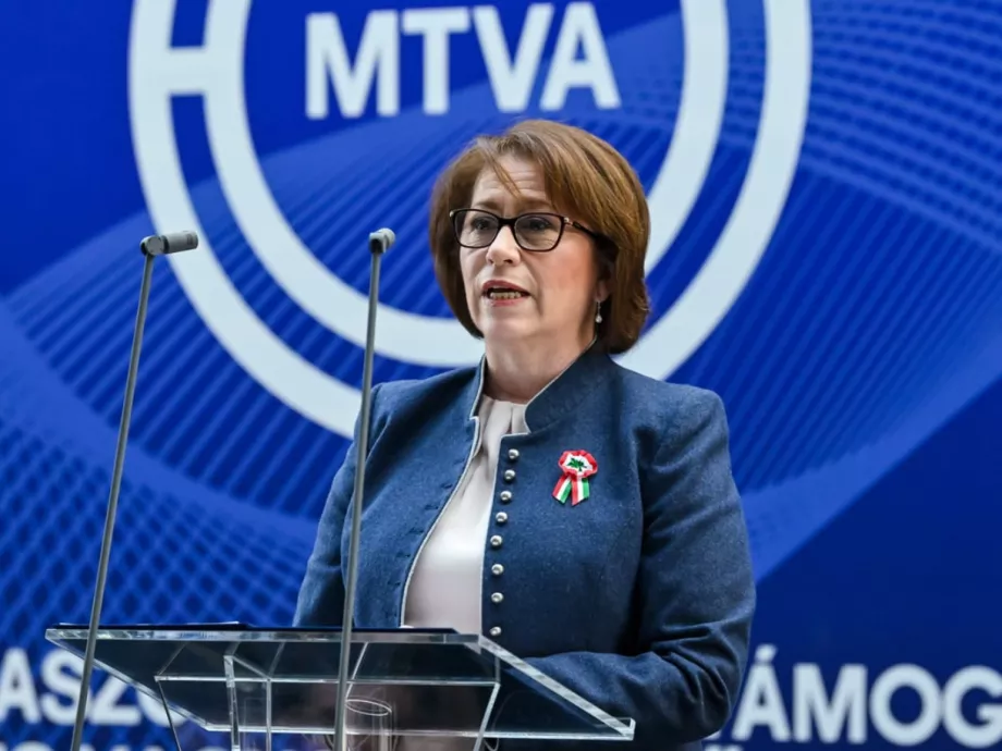 Ritka fejlemény: Nem fogadták el a Duna Médiaszolgáltató
vezérigazgatójának éves beszámolóját