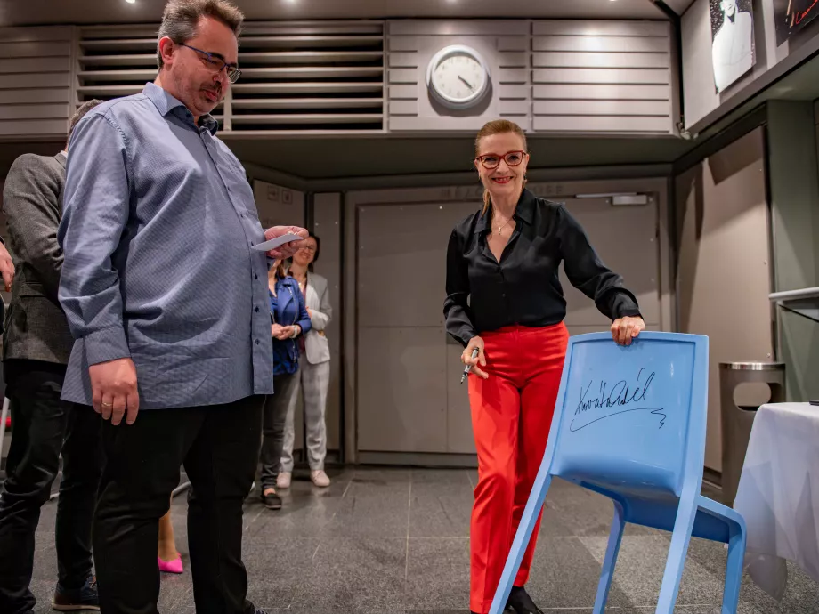 Gazdára találtak az „Emberség kellékei”