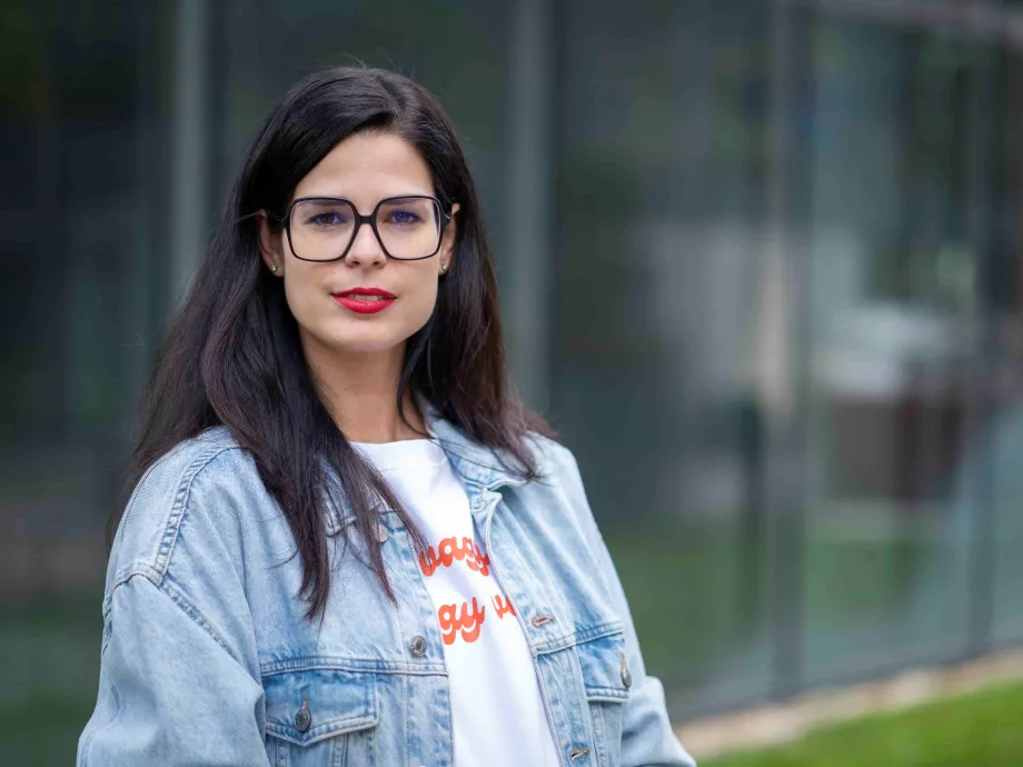 A marketingben keressük, hogy miben térjünk el, a társadalom meg azt akarja, hogy csak el ne térjünk az átlagostól