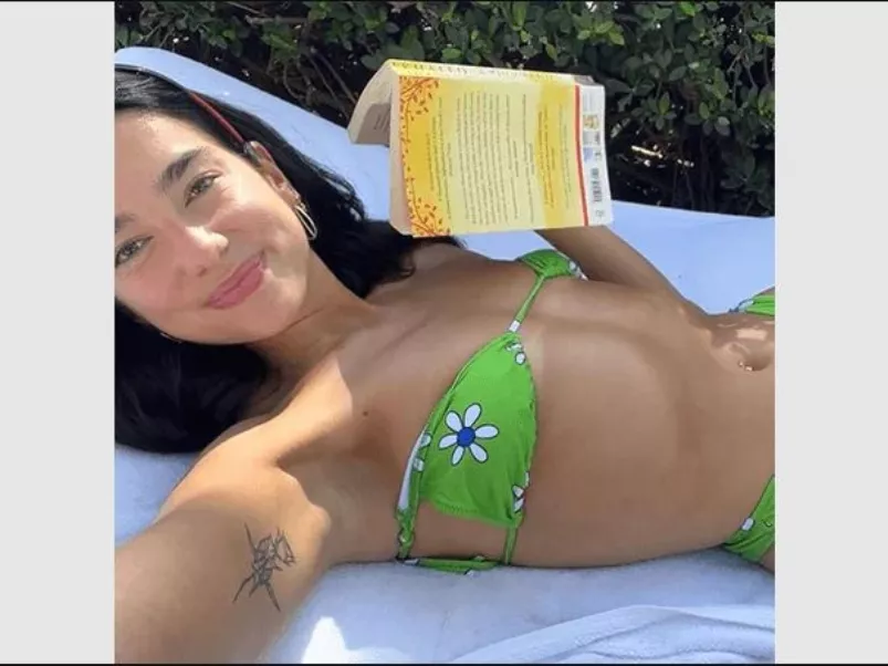Celeb könyvklubok: olcsó pózolás, zsíros biznisz vagy nemes ügy?