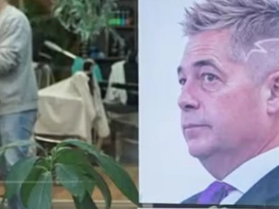 Kritikára kirakati szatíra: török borbélyok így reagáltak Nigel Farage mondataira
