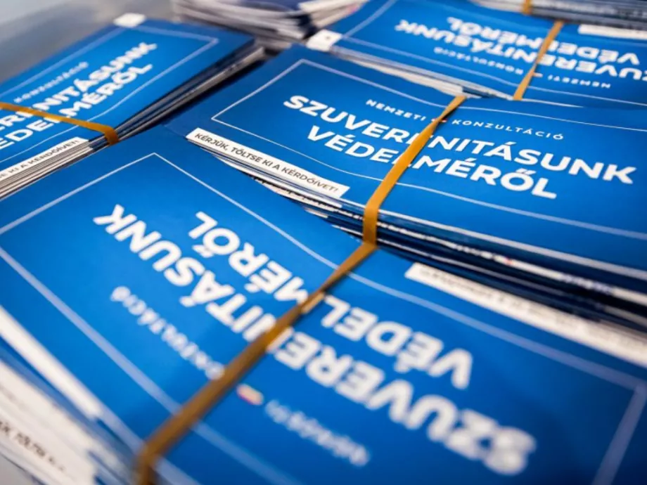 119 milliárd forint közpénz ment el nemzeti konzultációkra, ebből 90 milliárd reklámra