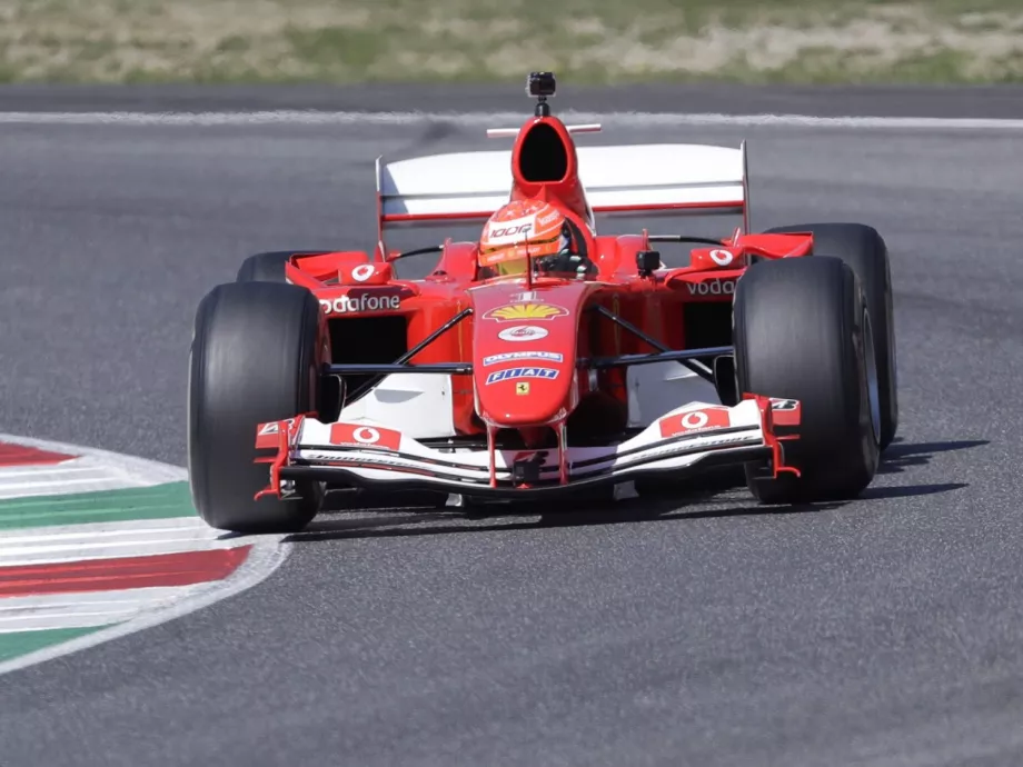 Kirúgták a Schumacher-álinterjút közlő lap főszerkesztőjét