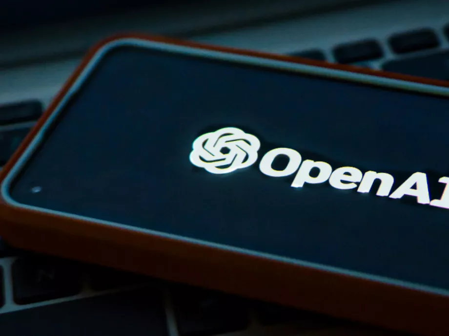 OpenAI globális médiapartnert választott: az Omnicom PHD nyerte a megbízást