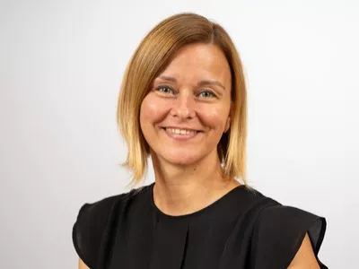 Díjazták Mészáros Szilviát, aki letette az online marketing alapjait az építőiparban