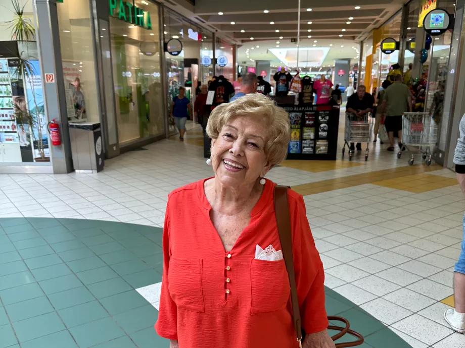 Fiatal vagy idős? Az Auchan Korzó mindenki számára jó választás