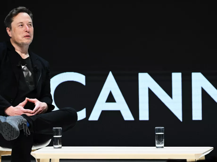 Go f.ck yourself! Elon Muskot kijelentéseiről, az AI-ról és a motivációjáról kérdezték Cannes-ban