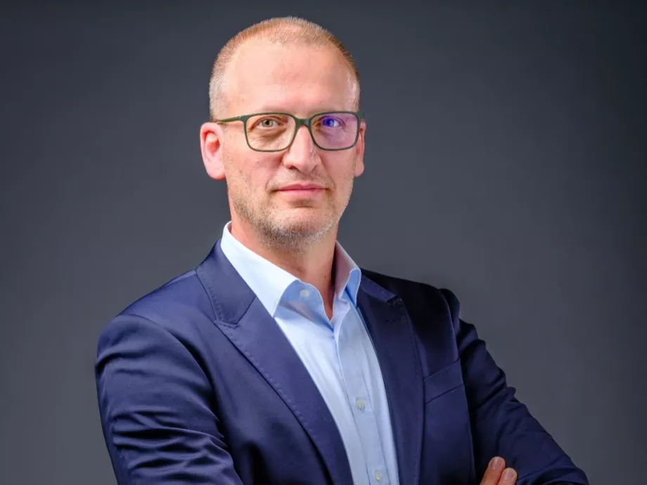 STOP a közmédia pénzszórásának! – Költségvetési biztost kap az MTVA és az NMHH