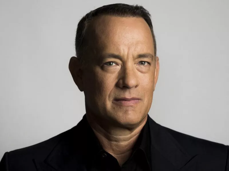 A fake Tom Hanks fogászati biztosítást reklámoz