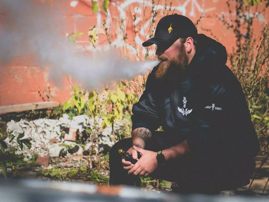 Egy e-cigaretta forgalmazót 189 milliós bírsággal büntetett a GVH