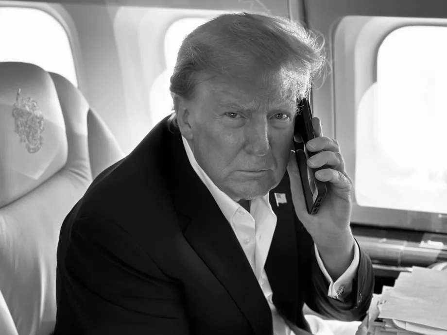 Trump neve kotonra került, és úgy tűnik, semmit nem tehet ellene