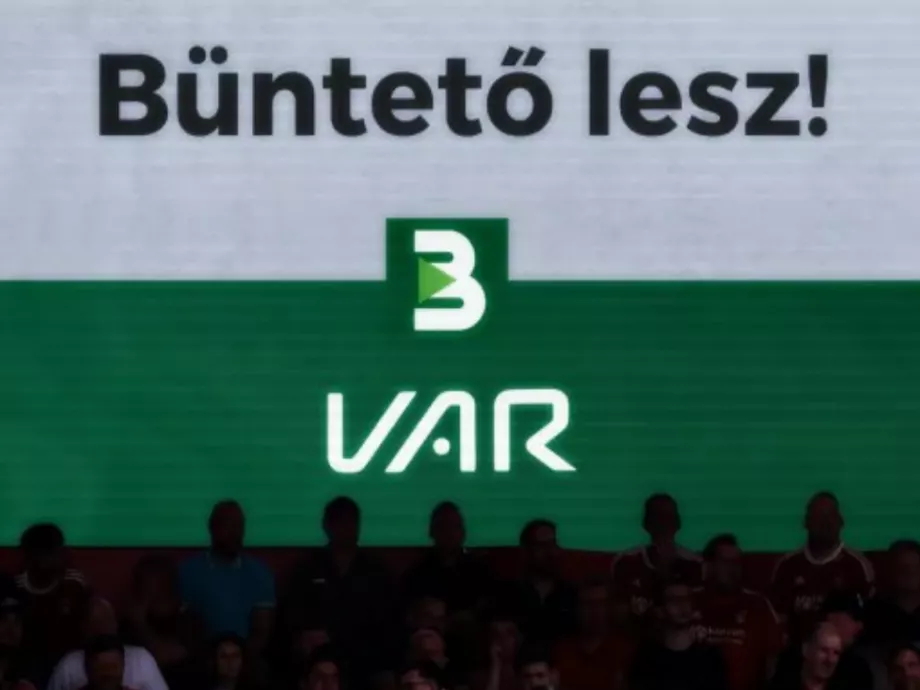 Visszatér a Büntető.com